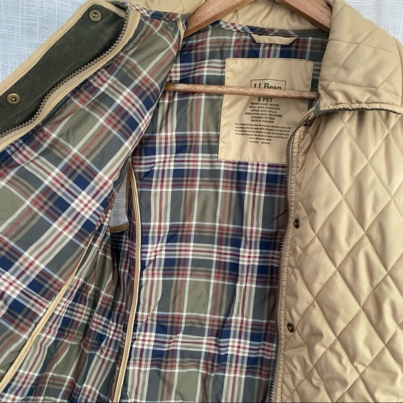 LL Bean Tan Quilted Equestrian Puffy Vest - Picture 3 of 7